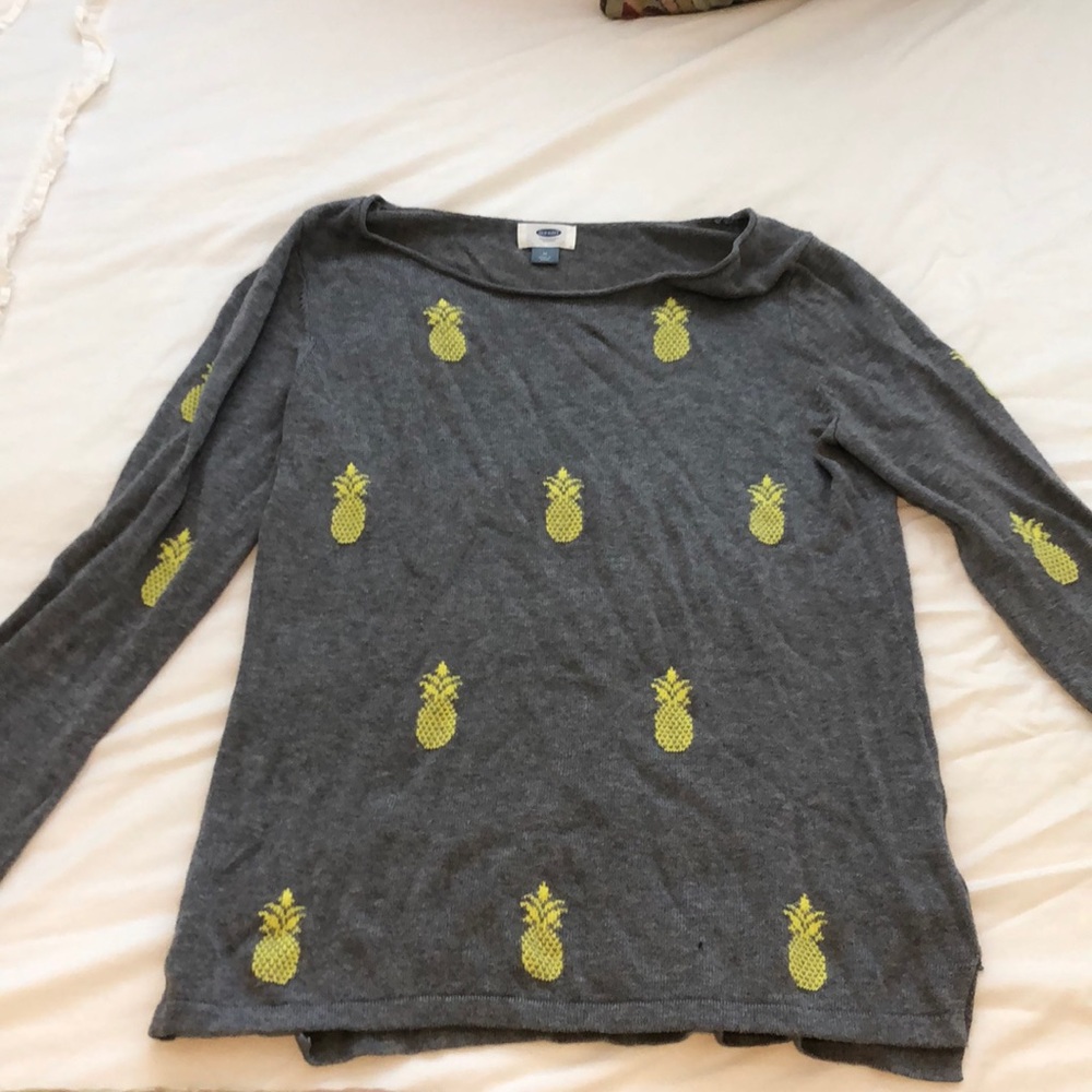Old Navy Pineapple Sweater- Medium GUC